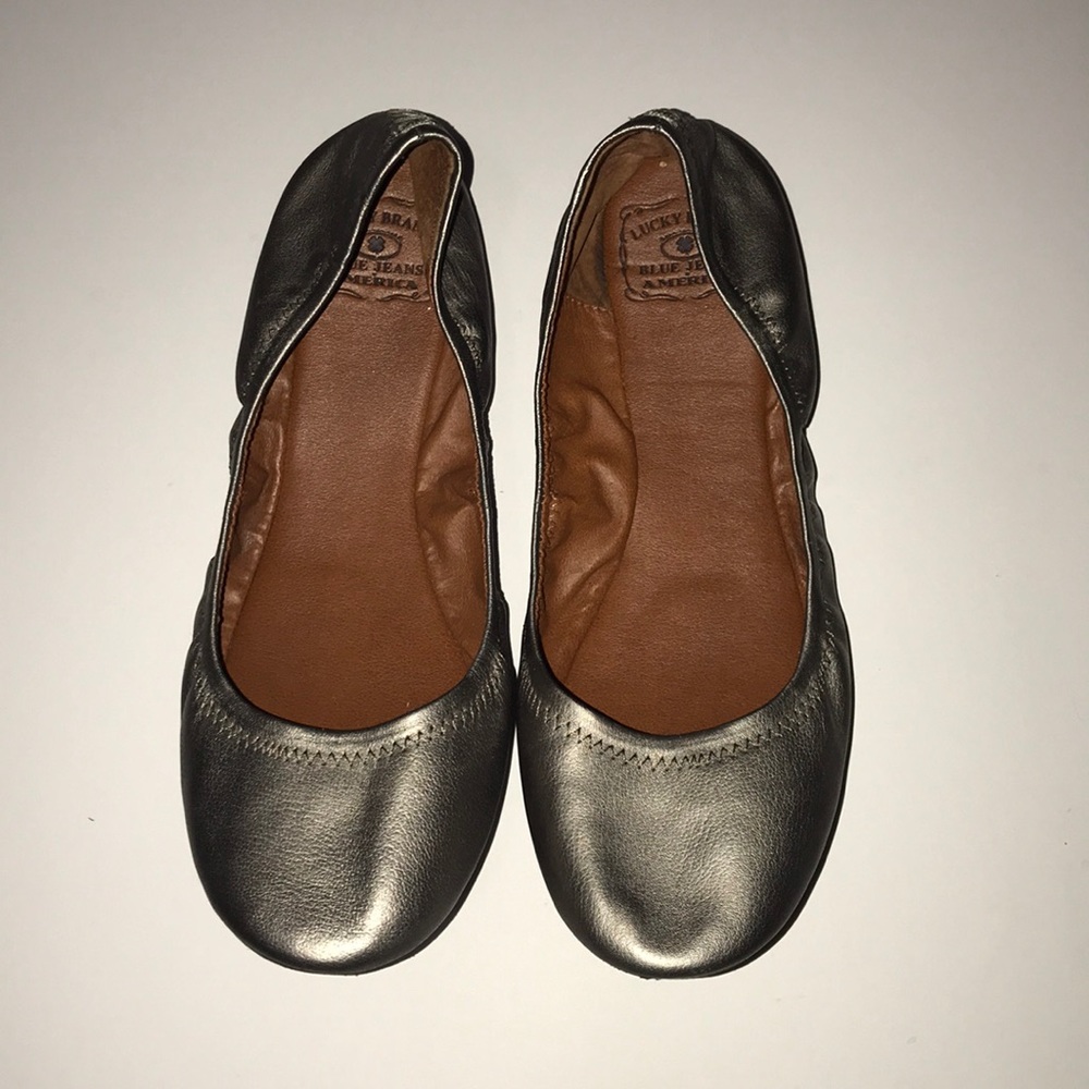 Lucky Brand Metallic Gray Flat